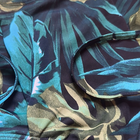 America Apparel - High waisted Bikini - Picture 2 of 3